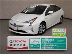 トヨタ プリウス A