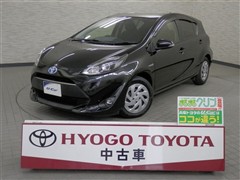 トヨタ アクア G