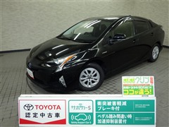 プリウス Sセーフティプラス