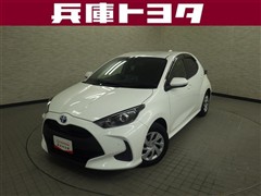 ヤリス ハイブリッド X