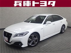 クラウン HV RS アドバンス