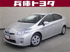 トヨタ プリウス S