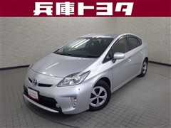 トヨタ プリウス S