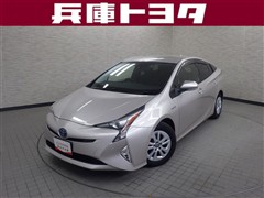 トヨタ プリウス S セーフティプラス