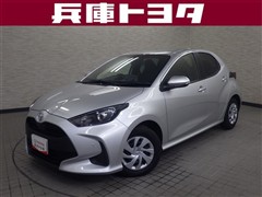 トヨタ ヤリス X