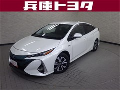 トヨタ プリウスPHV A