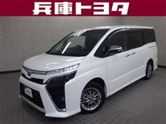 トヨタ ヴォクシー ハイブリッド ZSキラ