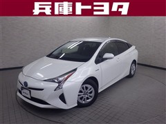 トヨタ プリウス S