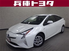 トヨタ プリウス S セーフティプラス