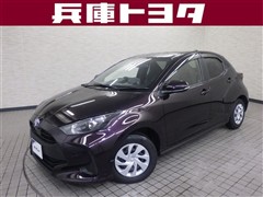 トヨタ ヤリス ハイブリッド X