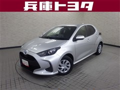 ヤリス ハイブリッド X
