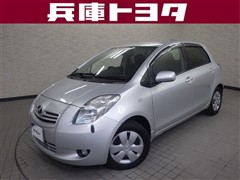 トヨタ ヴィッツ F アドバンスド