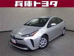 トヨタ プリウス S