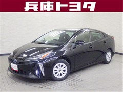 プリウス S