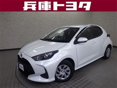 ヤリス ハイブリッド X