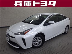 トヨタ プリウス S