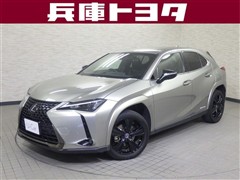 UX250h エレガンス ブラック