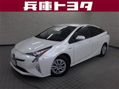 プリウス S