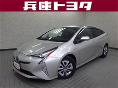 トヨタ プリウス A