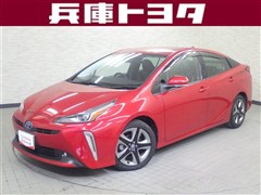 トヨタ　プリウス A ツーリングセレクション
