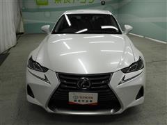 IS300h バージョンL