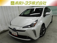 トヨタ プリウス A ツーリングセレクション
