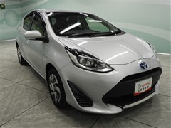 アクア S スタイルブラック