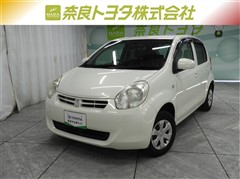 トヨタ　パッソ Xクツロギ
