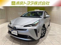 トヨタ プリウス A
