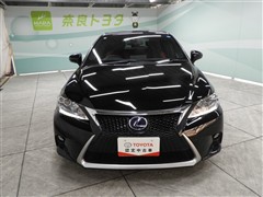 CT200h Fスポーツ Xライン