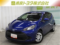 トヨタ アクア X