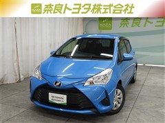 トヨタ ヴィッツ F