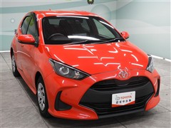ヤリス X