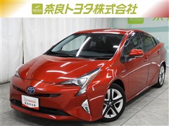 トヨタ プリウス A ツーリングセレクション