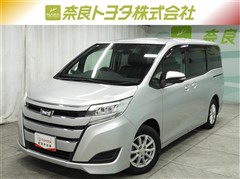 トヨタ ノア X