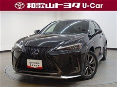 レクサス UX250h Fスポーツ 4WD