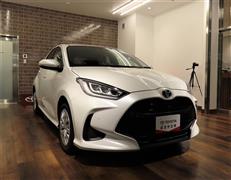 ヤリス ハイブリッド Z