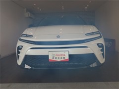 クラウン スポーツ Z