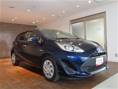 アクア S スタイルブラック