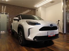 ヤリスクロス Z