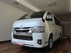 トヨタ ハイエースV スーパーGLダークP2
