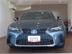 IS300h バージョンL