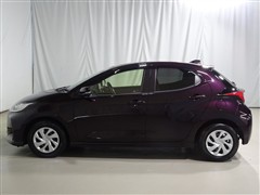 ヤリス ハイブリッド G