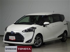 トヨタ シエンタHV ファンベースG クエロ