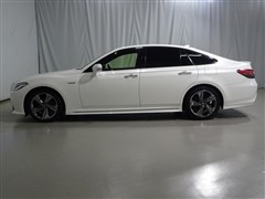 クラウンHV RS