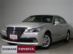 トヨタ クラウンHV RサルーンG Four
