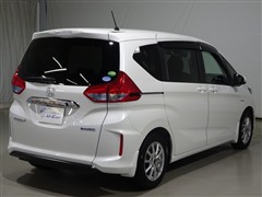 フリードプラス HV G Hセンシン