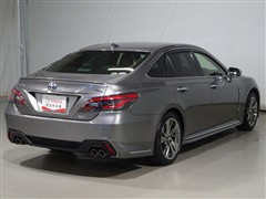 クラウンHV RS