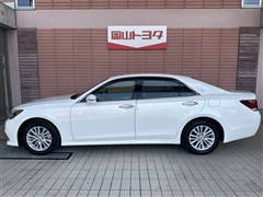 クラウン ロイヤルサルーン