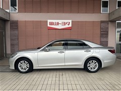 クラウン HEV ロイヤルサルーン